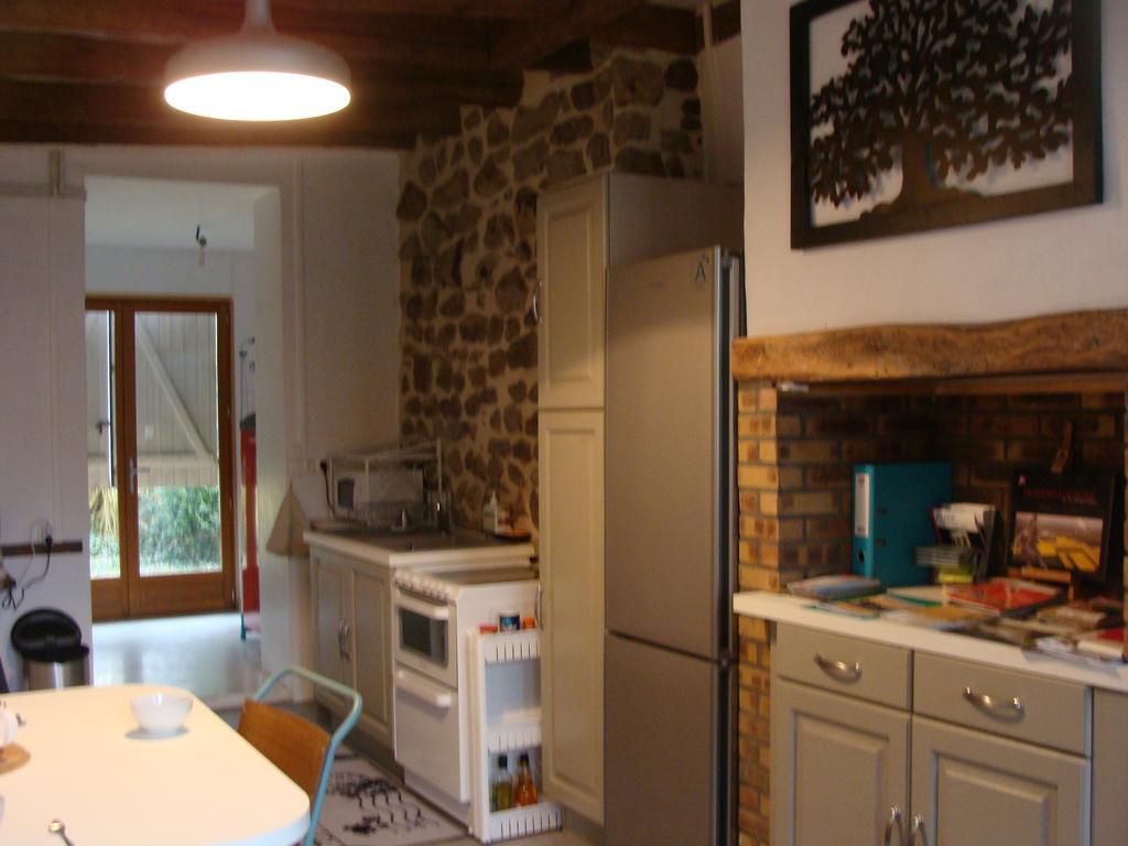La Cerisaie Villa Ferreux ภายนอก รูปภาพ